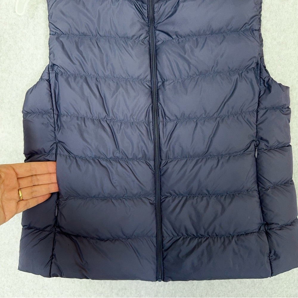 Uniqlo Ultra Light Down Vest Womens XS Blue Purple Puffer Sleeveless Jacket READ - Picture 4 of 16